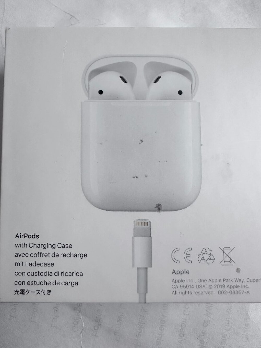 AirPods 2nd Gen w Charging Case- Left Ear Pod and Case- please read notes below